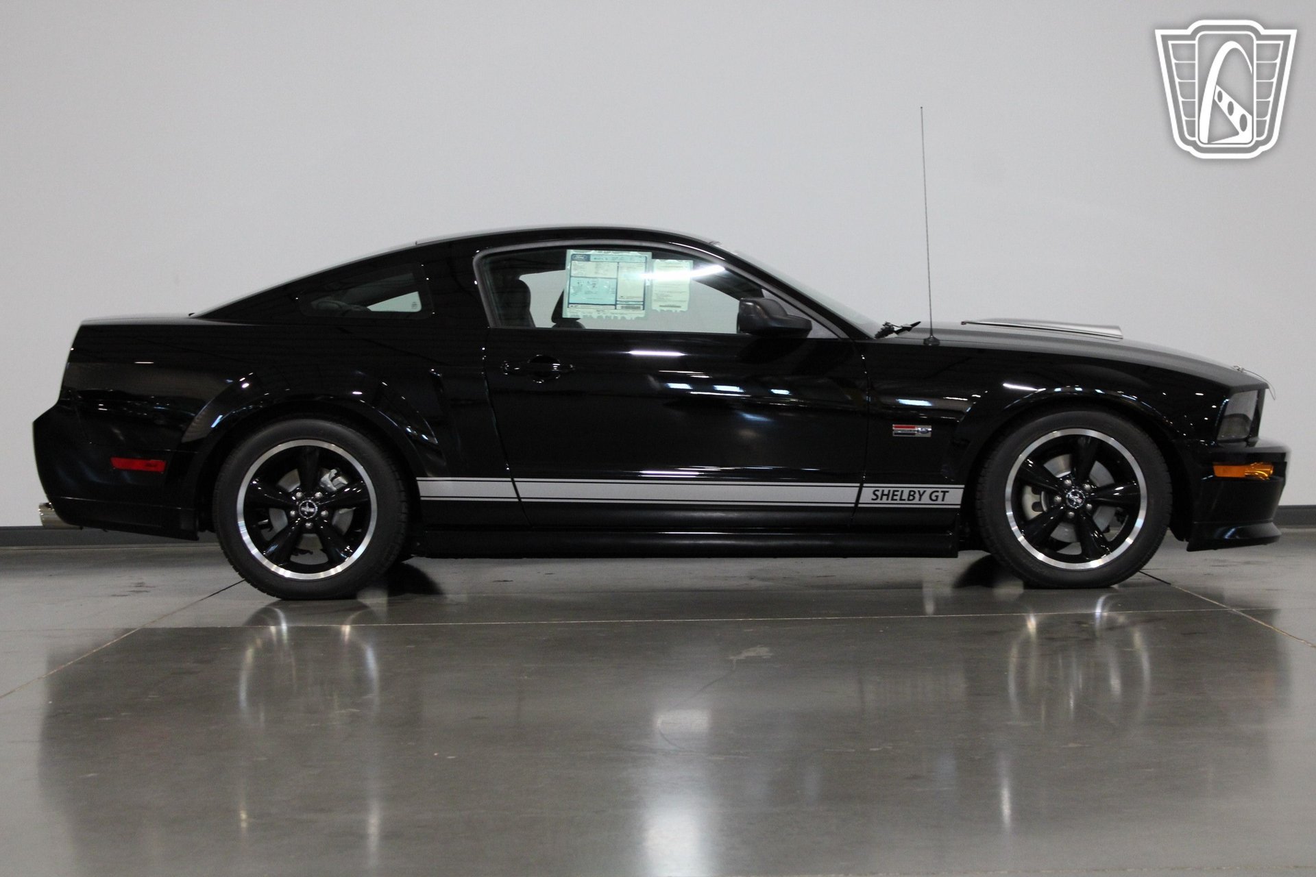 Used 2007 Ford Mustang GT RWD image 23