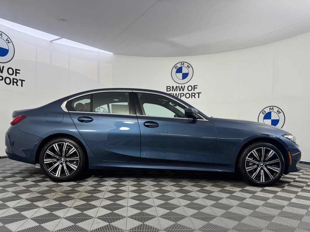 New 2026 BMW 330i xDrive Sedan w/ Convenience Package AWD/4WD image 5