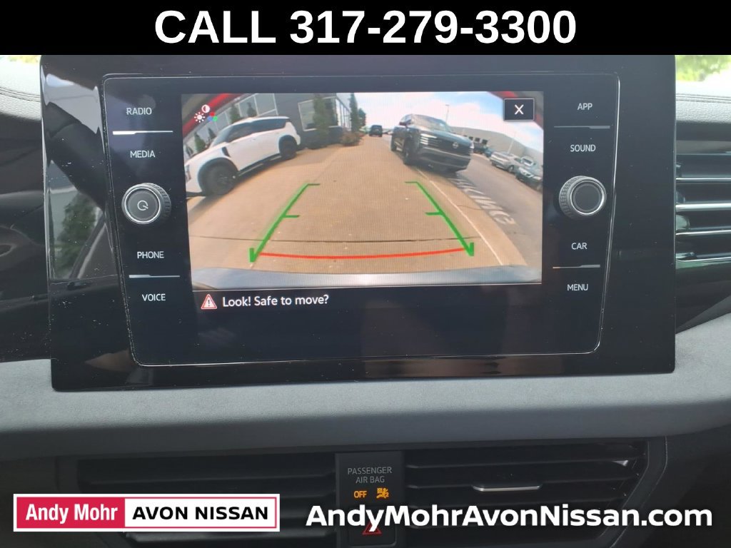 Used 2025 Volkswagen Jetta SE FWD image 26