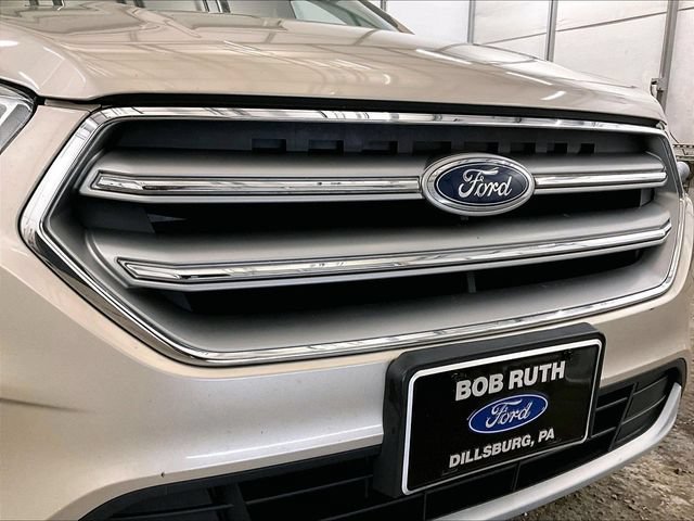 Used 2017 Ford Escape Titanium AWD/4WD image 30