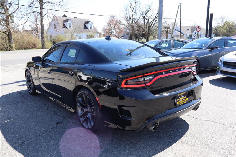 Used 2023 Dodge Charger Scat Pack w/ Navigation & Travel Group image 7