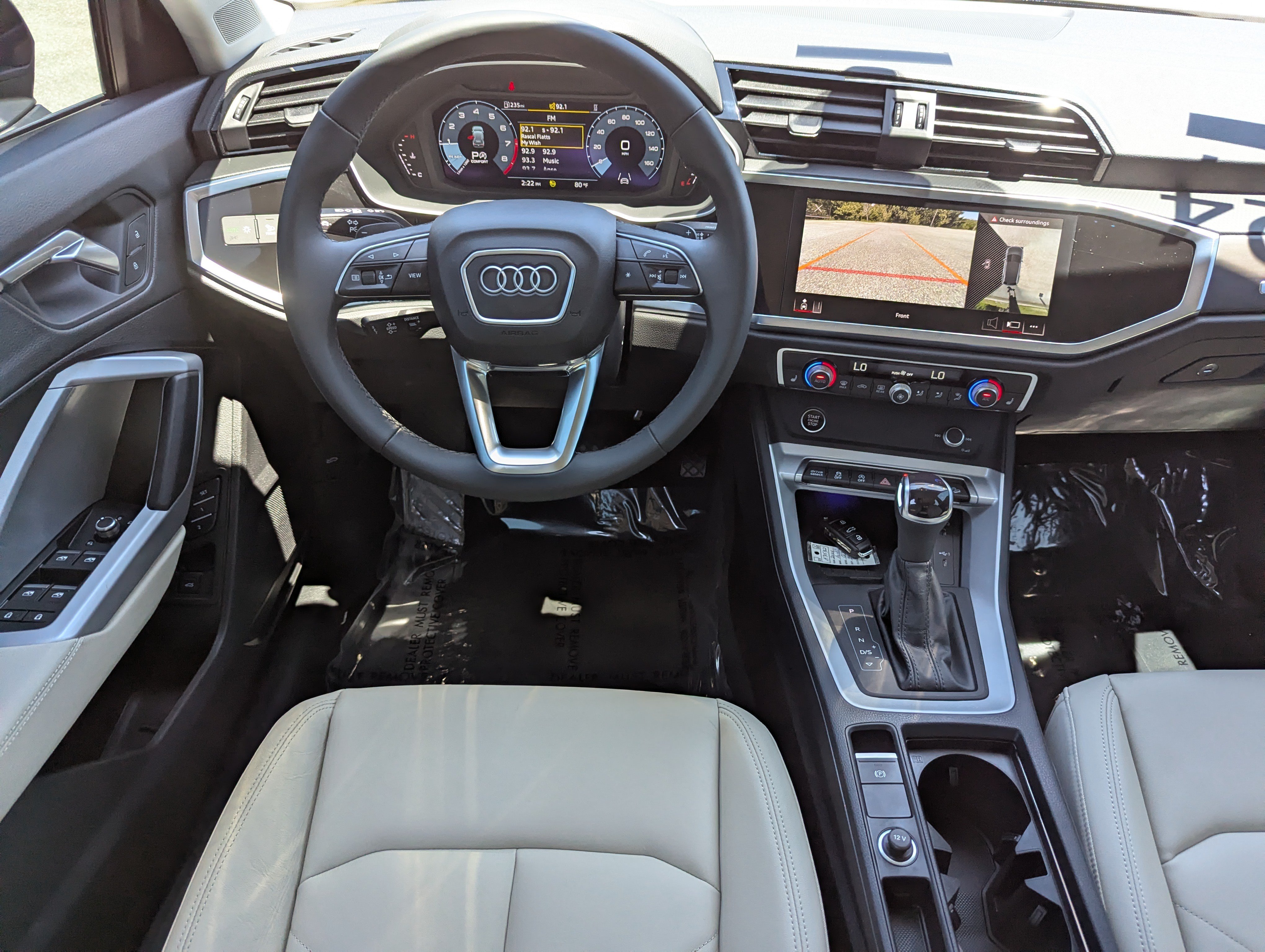 Used 2024 Audi Q3 2.0T Premium Plus AWD/4WD image 16