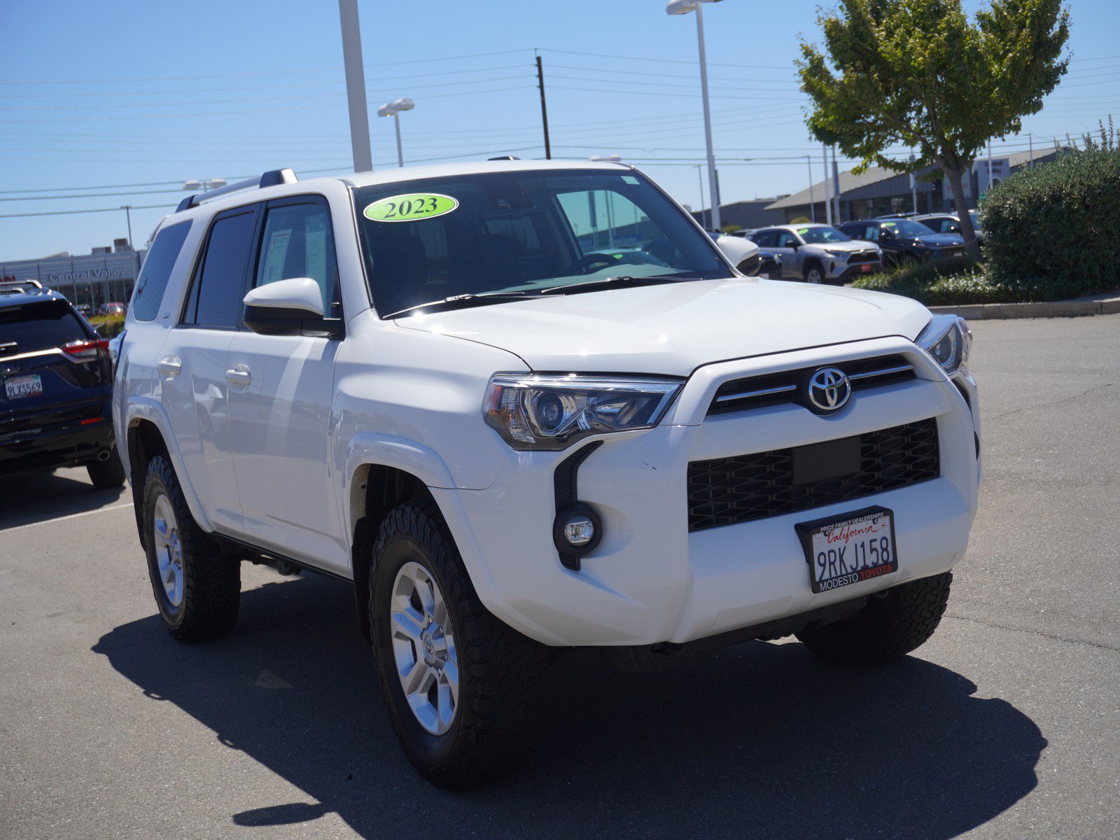 Used 2023 Toyota 4Runner SR5 AWD/4WD image 1