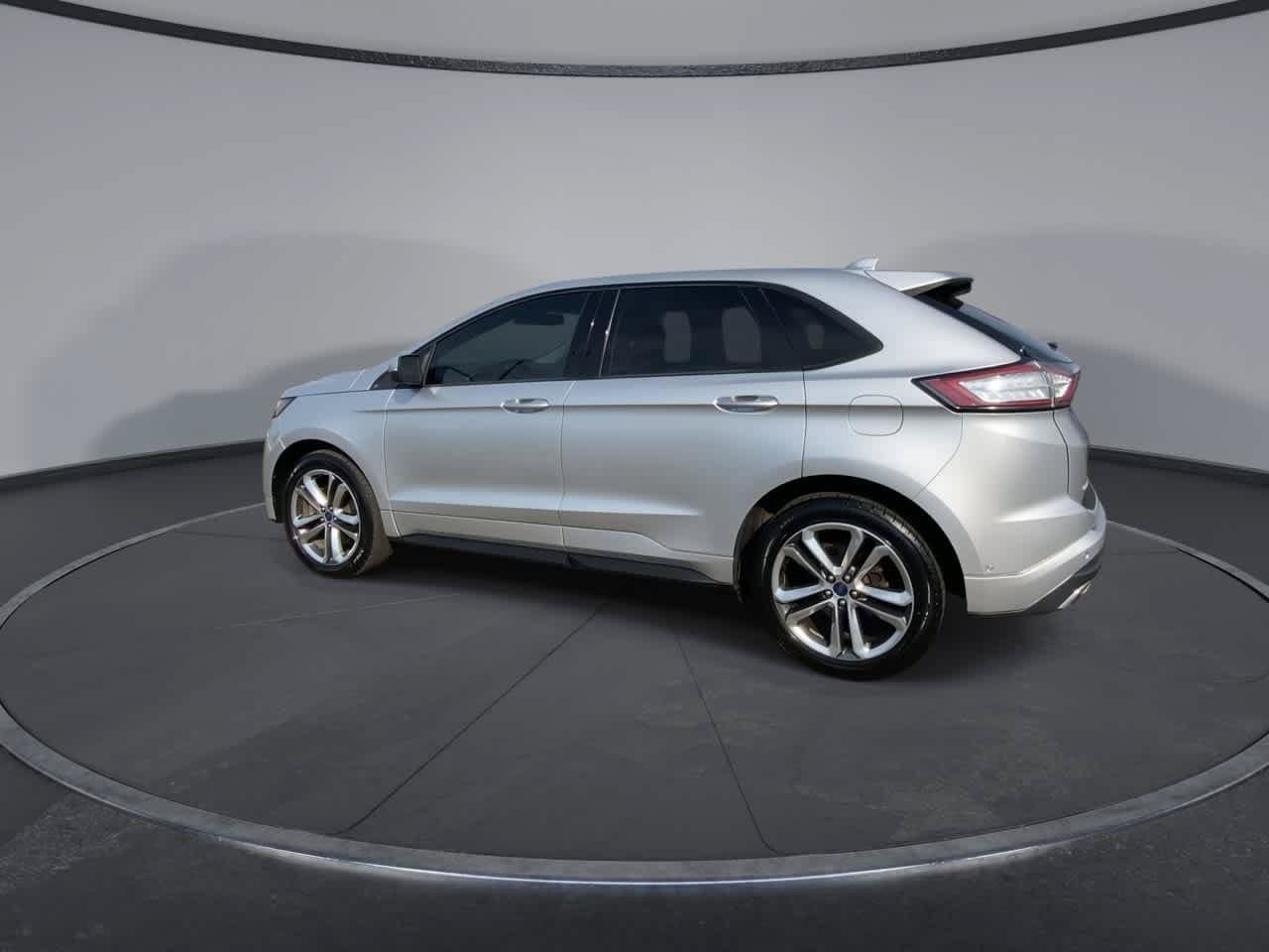 Used 2018 Ford Edge Sport w/ Equipment Group 401A AWD/4WD image 6