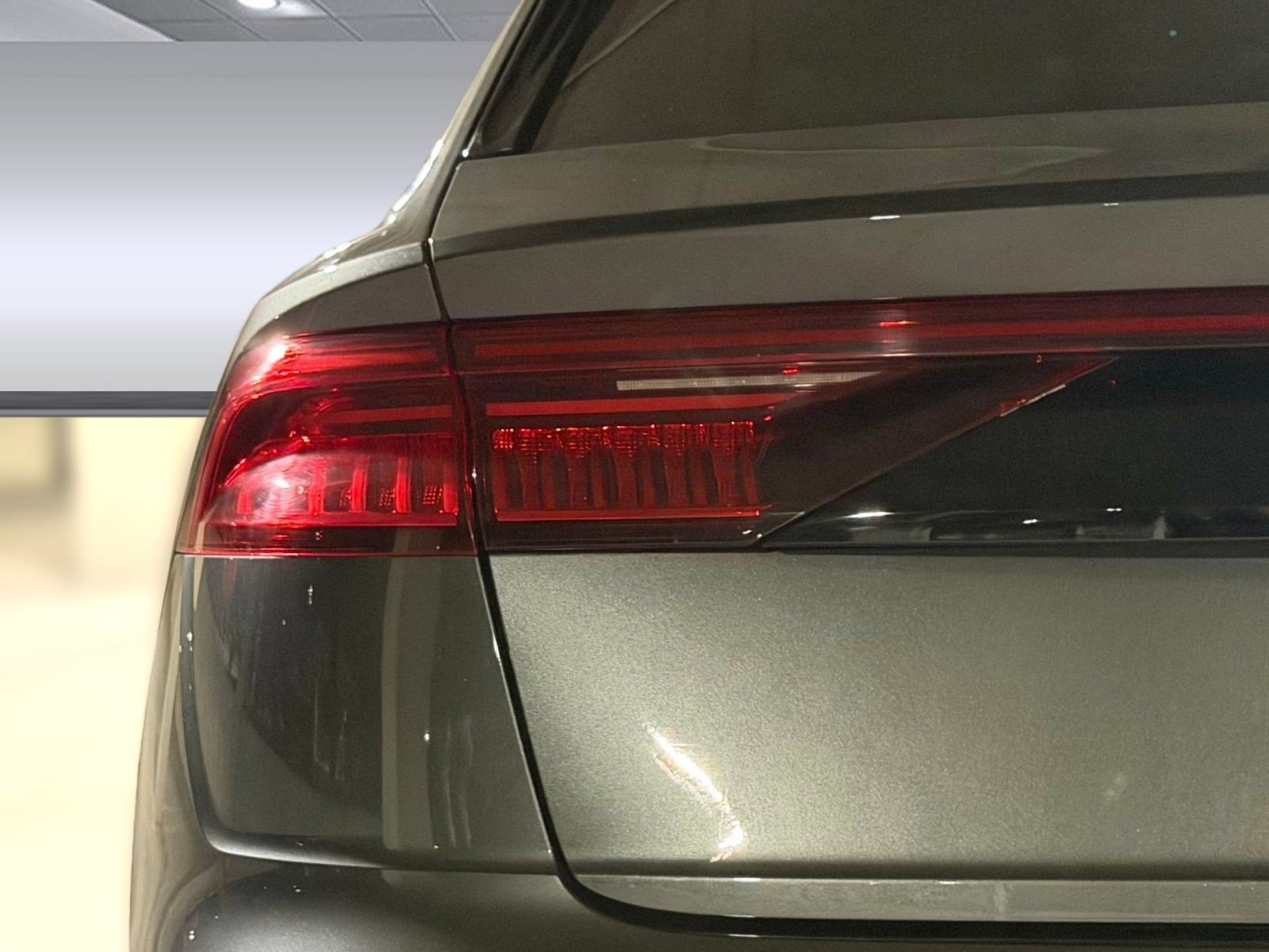 Certified 2023 Audi SQ8 Prestige AWD/4WD image 29