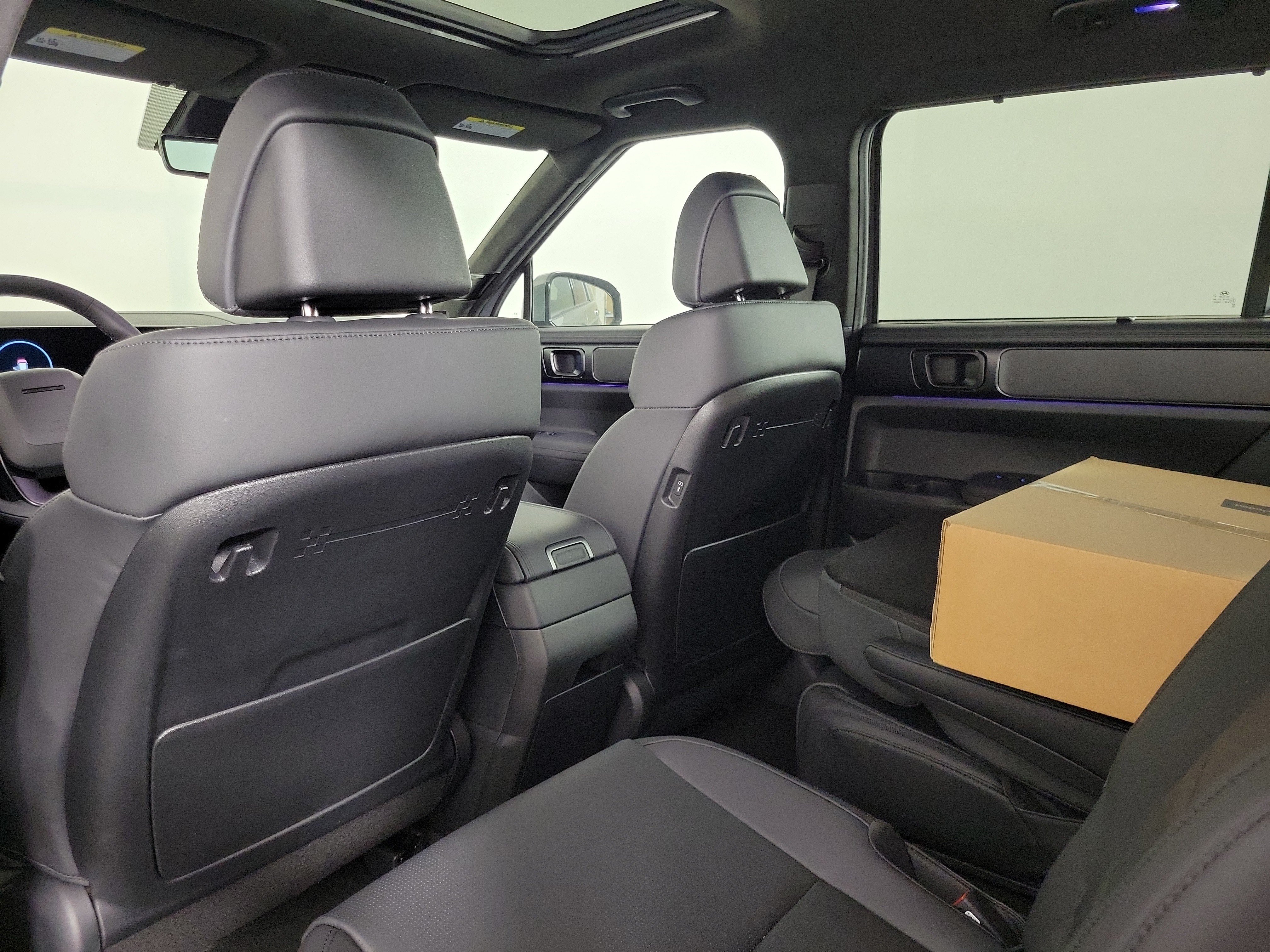 New 2026 Hyundai Santa Fe Calligraphy AWD/4WD image 33