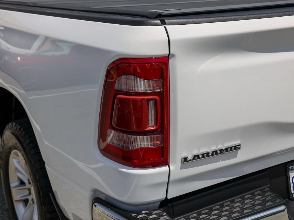 Used 2023 RAM 1500 Laramie AWD/4WD image 7