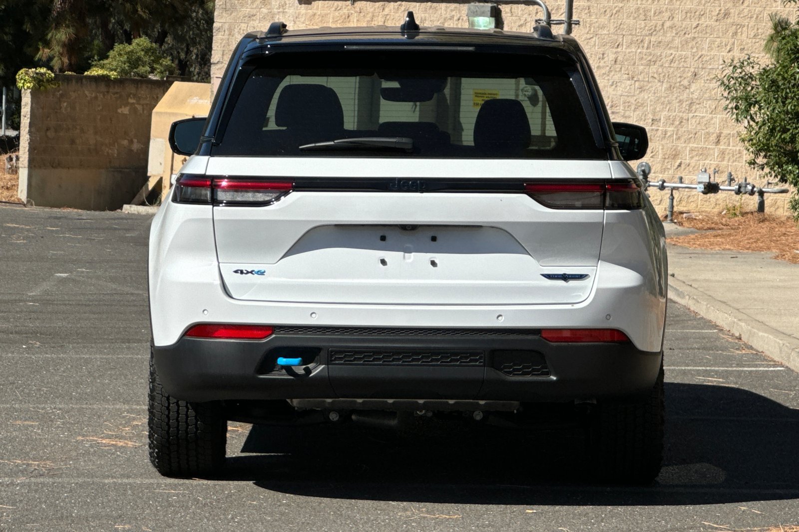 New 2023 Jeep Grand Cherokee Trailhawk 4xe AWD/4WD image 4