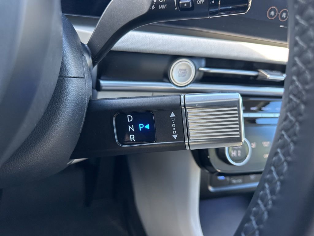 Used 2025 Hyundai Tucson SEL image 17