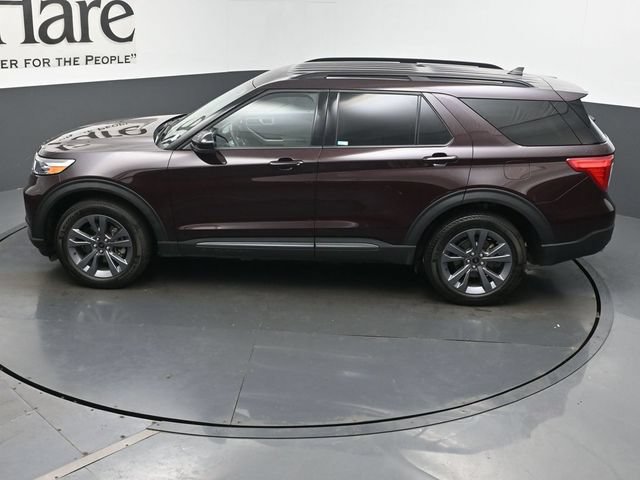 Used 2023 Ford Explorer XLT w/ Equipment Group 202A AWD/4WD image 61