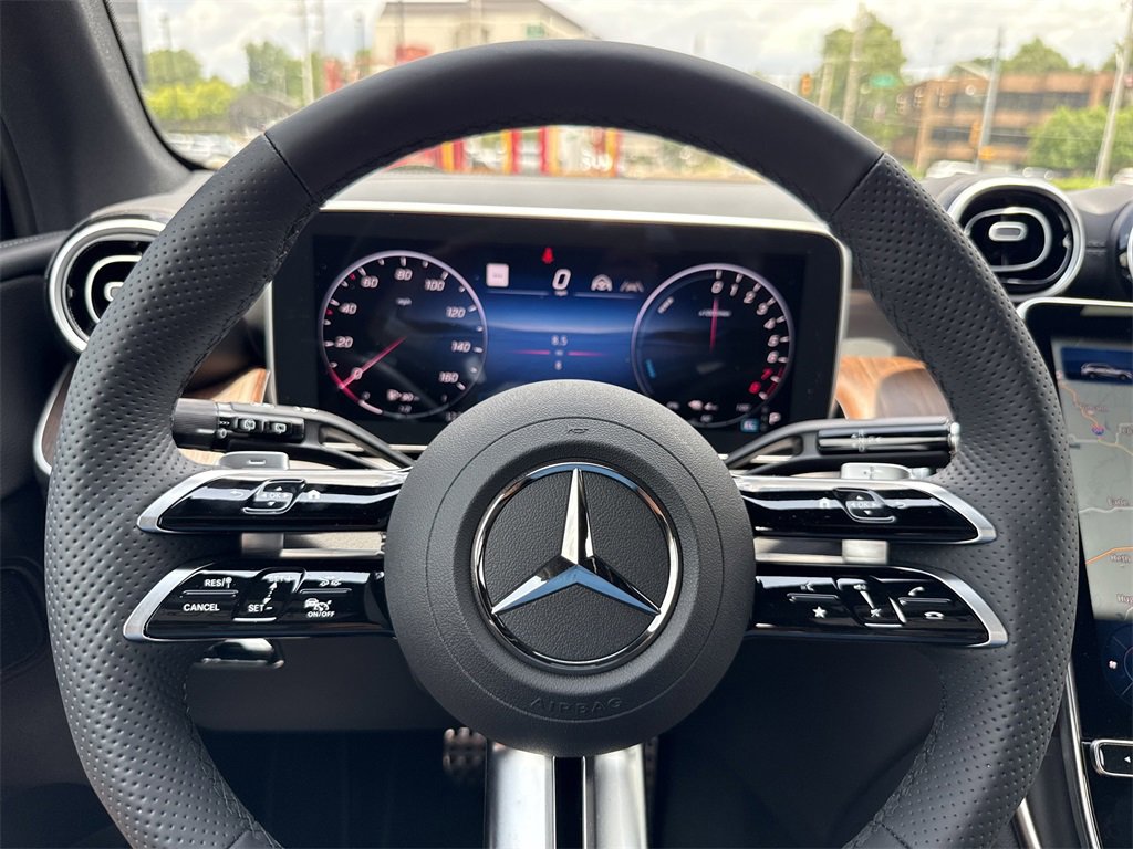 New 2025 Mercedes-Benz GLC 350e 4MATIC image 21