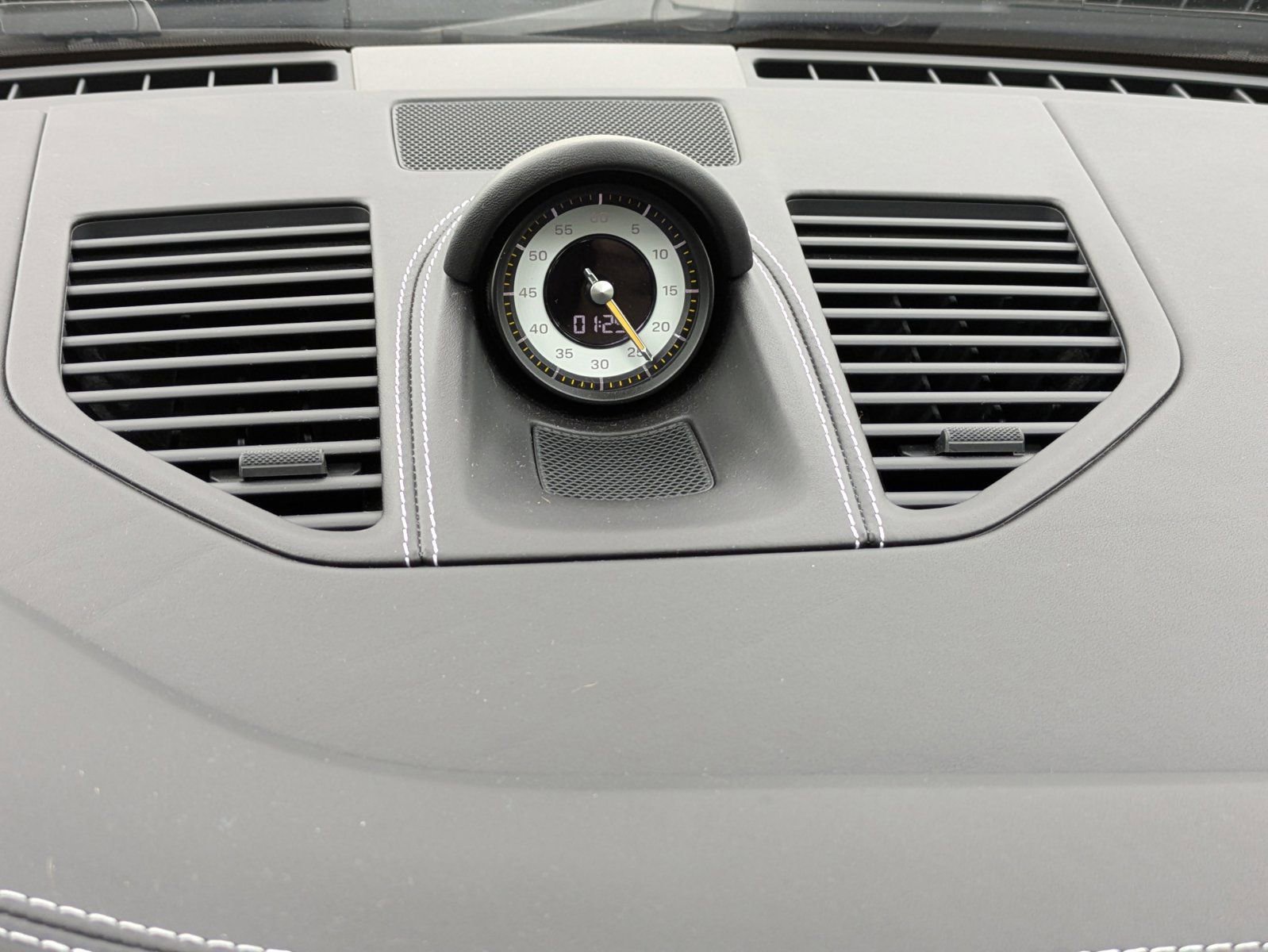 Certified 2022 Porsche 911 GT3 image 22