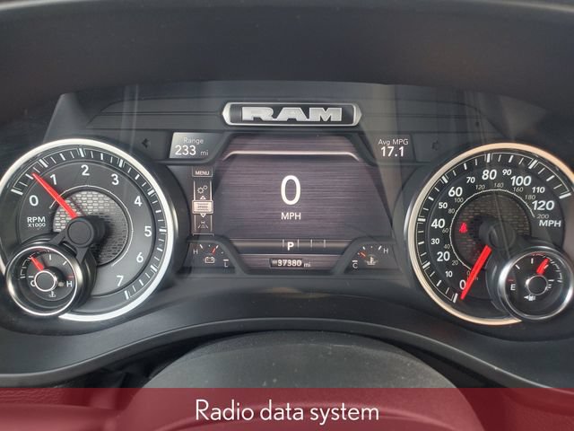 Used 2025 RAM 1500 Laramie AWD/4WD image 14