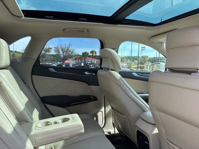Used 2018 Lincoln MKC Reserve image 24