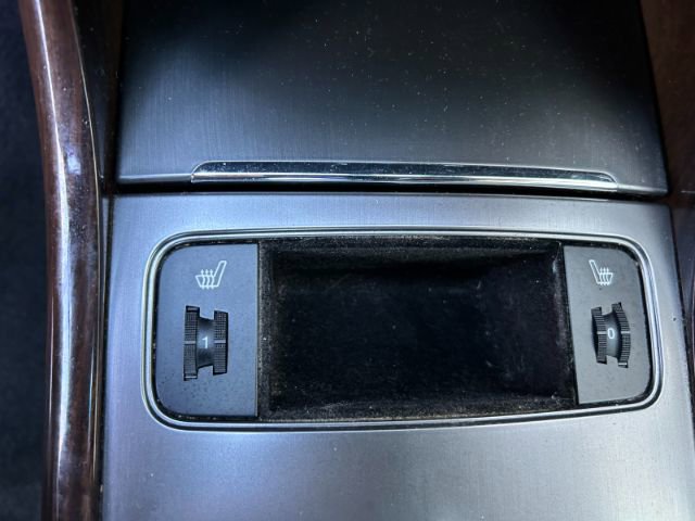 Used 2011 Hyundai Azera GLS w/ Premium Pkg 2 image 23