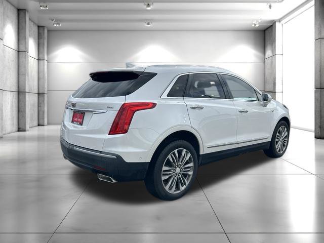 Used 2018 Cadillac XT5 Premium Luxury w/ Driver Assist Package AWD/4WD image 8