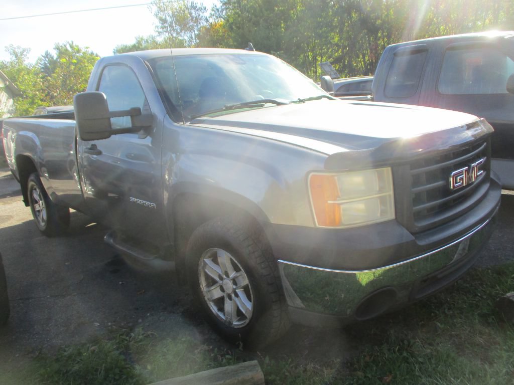 Used 2008 GMC Sierra 1500 W/T w/ Work Truck Preferred Package RWD image 2