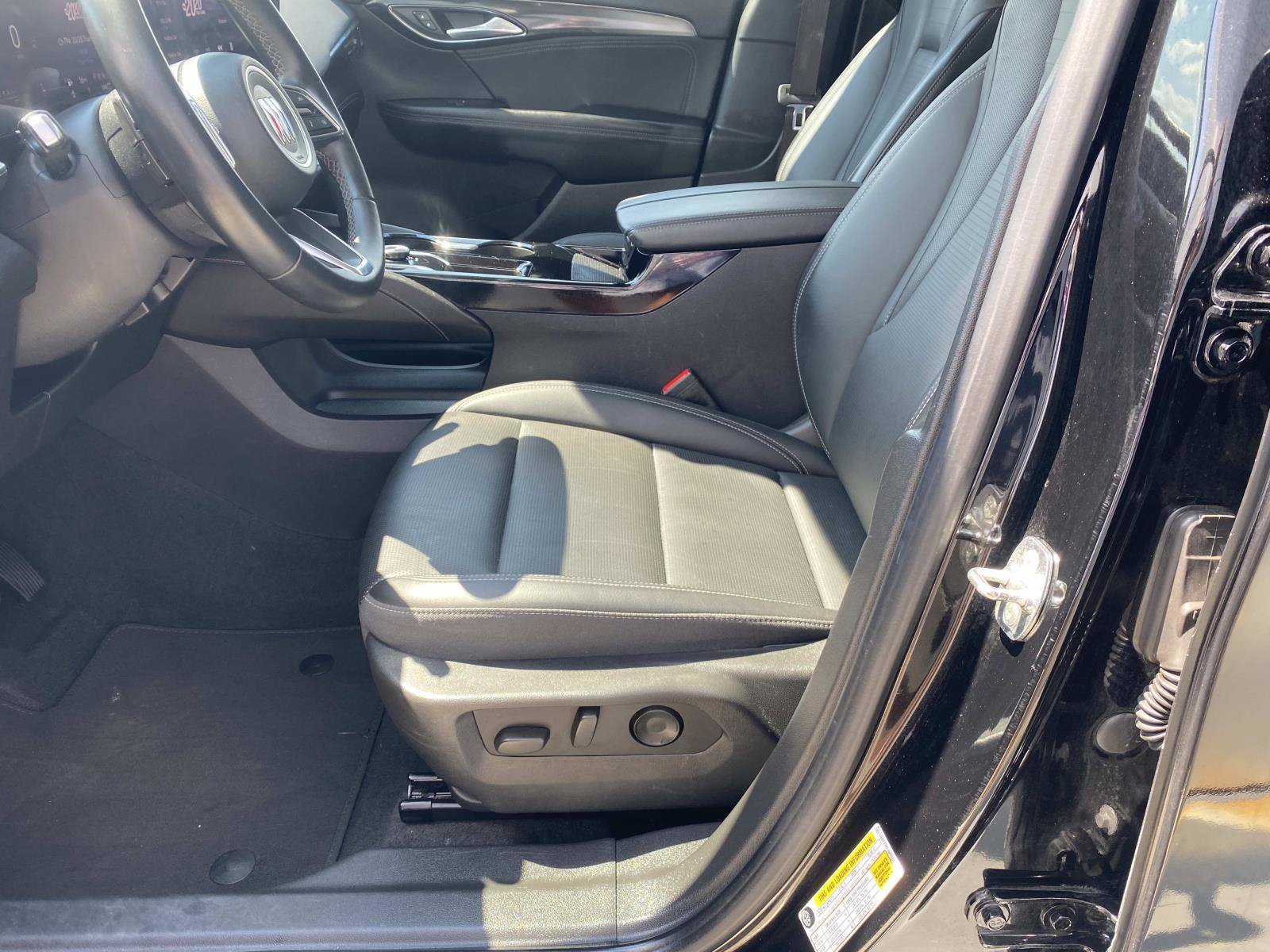 Used 2024 Buick Envision Preferred AWD/4WD image 18