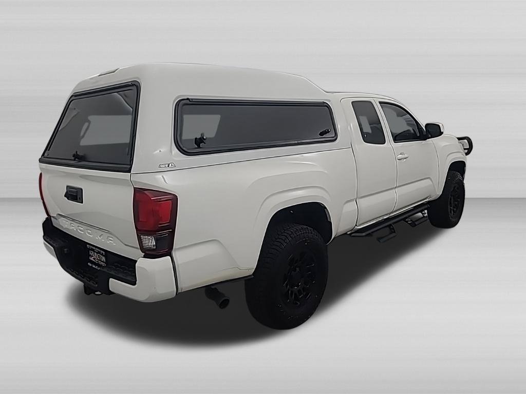 Used 2023 Toyota Tacoma SR w/ SR Convenience Package RWD image 4
