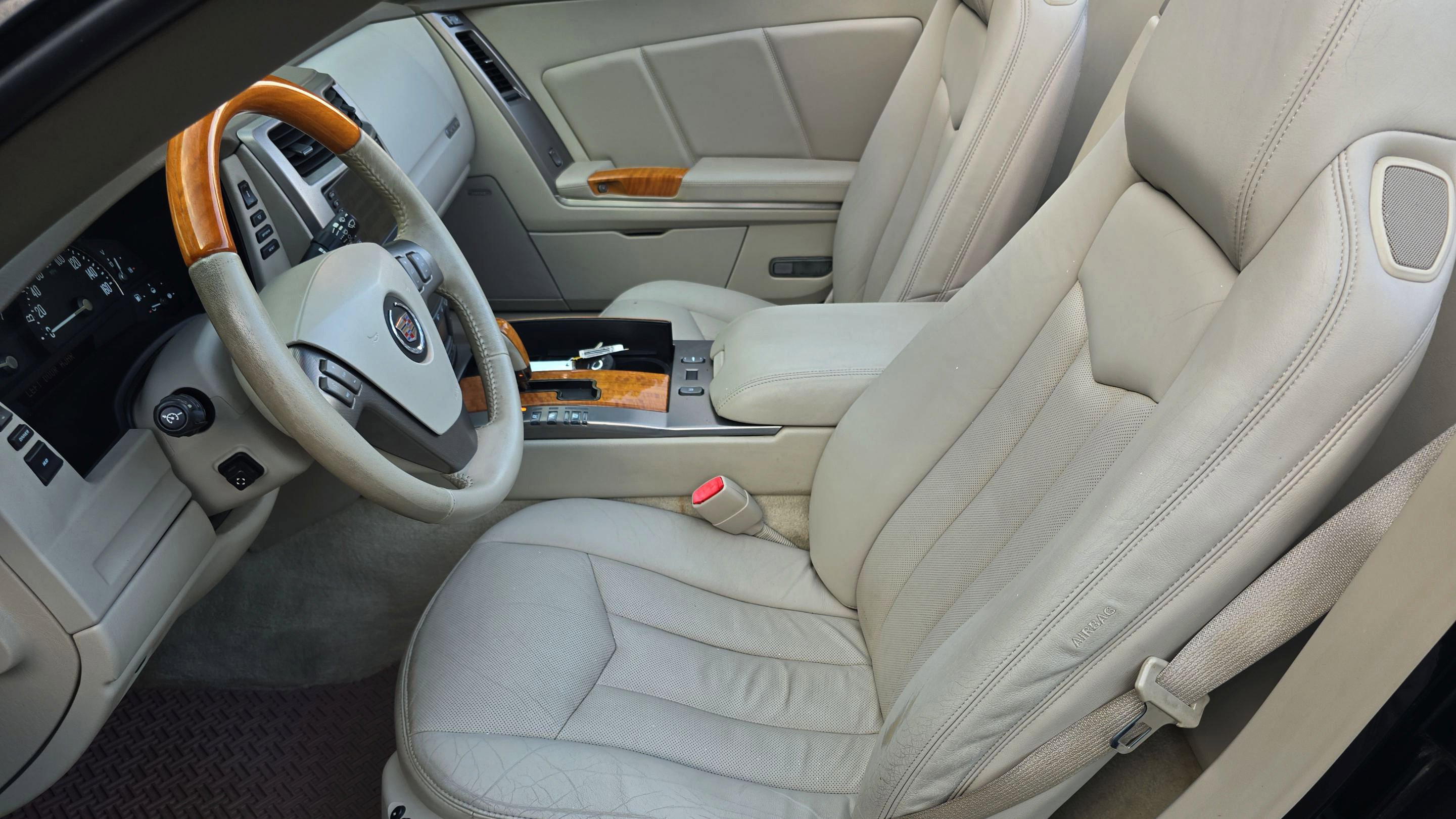 Used 2004 Cadillac XLR image 68