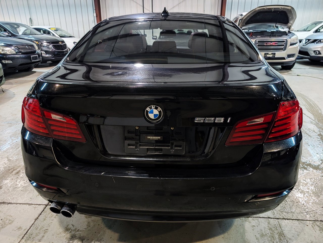 Used 2016 BMW 528i xDrive Sedan image 9