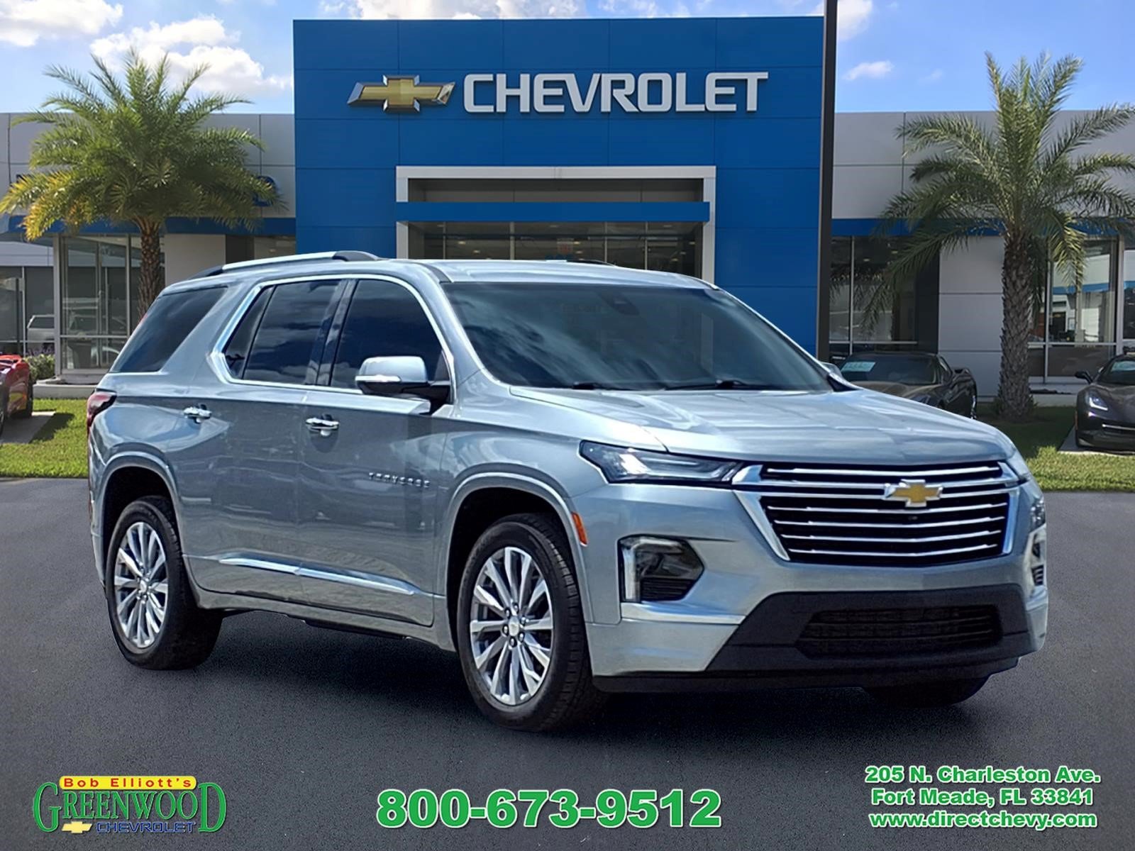 Used 2023 Chevrolet Traverse Premier FWD image 1