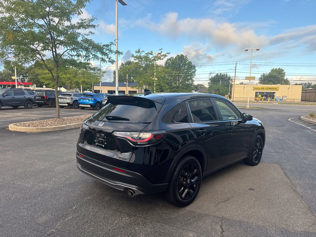 Certified 2024 Honda HR-V Sport image 5