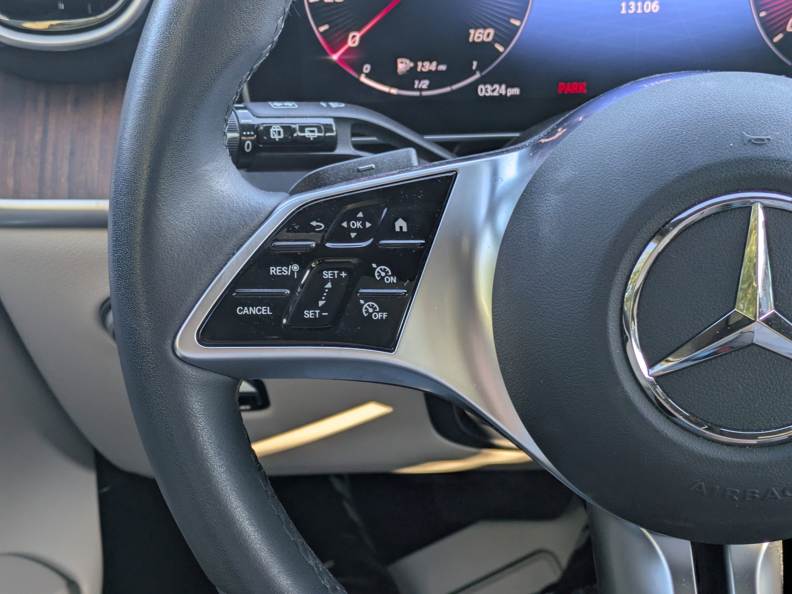 Certified 2024 Mercedes-Benz GLC 300 image 17