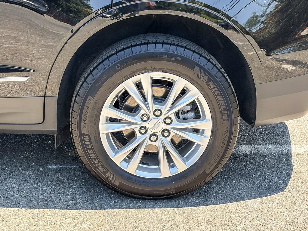 Certified 2024 Cadillac XT5 Luxury FWD image 15