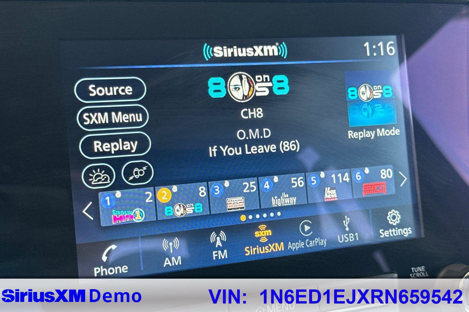 Used 2024 Nissan Frontier SV image 27