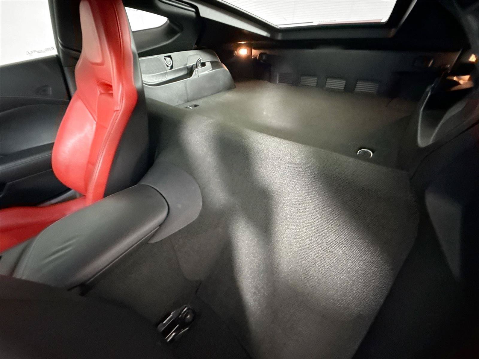Used 2018 Chevrolet Corvette Grand Sport RWD image 31