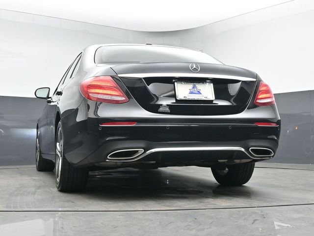 Used 2018 Mercedes-Benz E 300 E 300 image 38