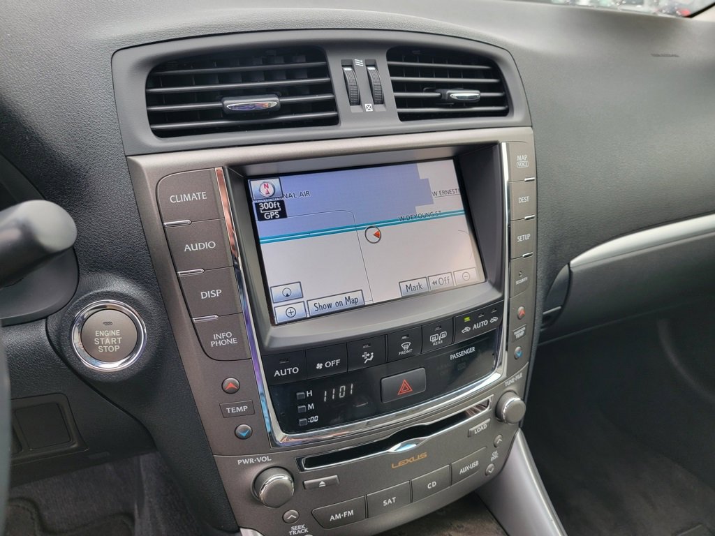 Used 2012 Lexus IS 350C image 24