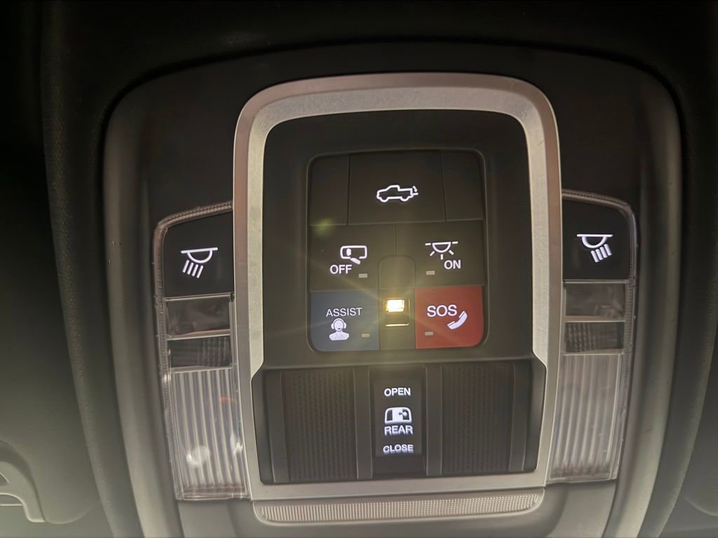 Used 2019 RAM 2500 Laramie AWD/4WD image 26