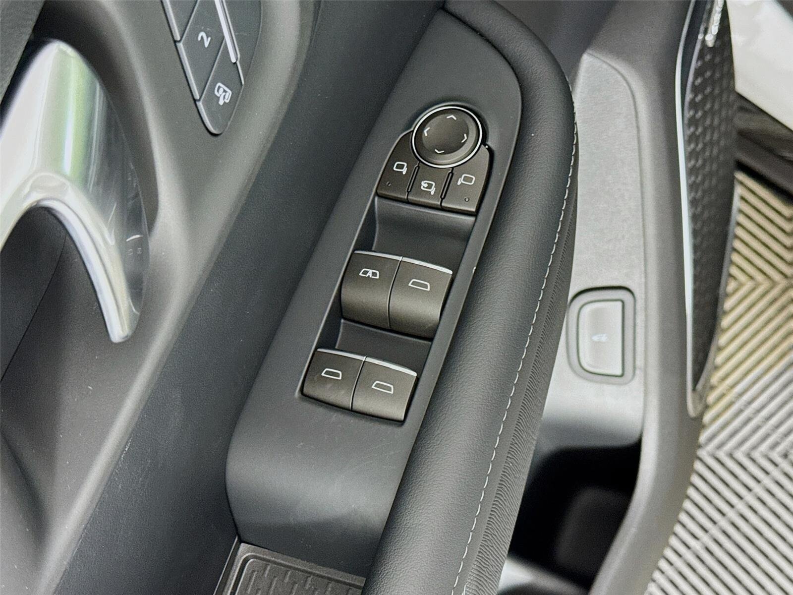 New 2026 Buick Enclave Sport Touring w/ Power Package FWD image 20