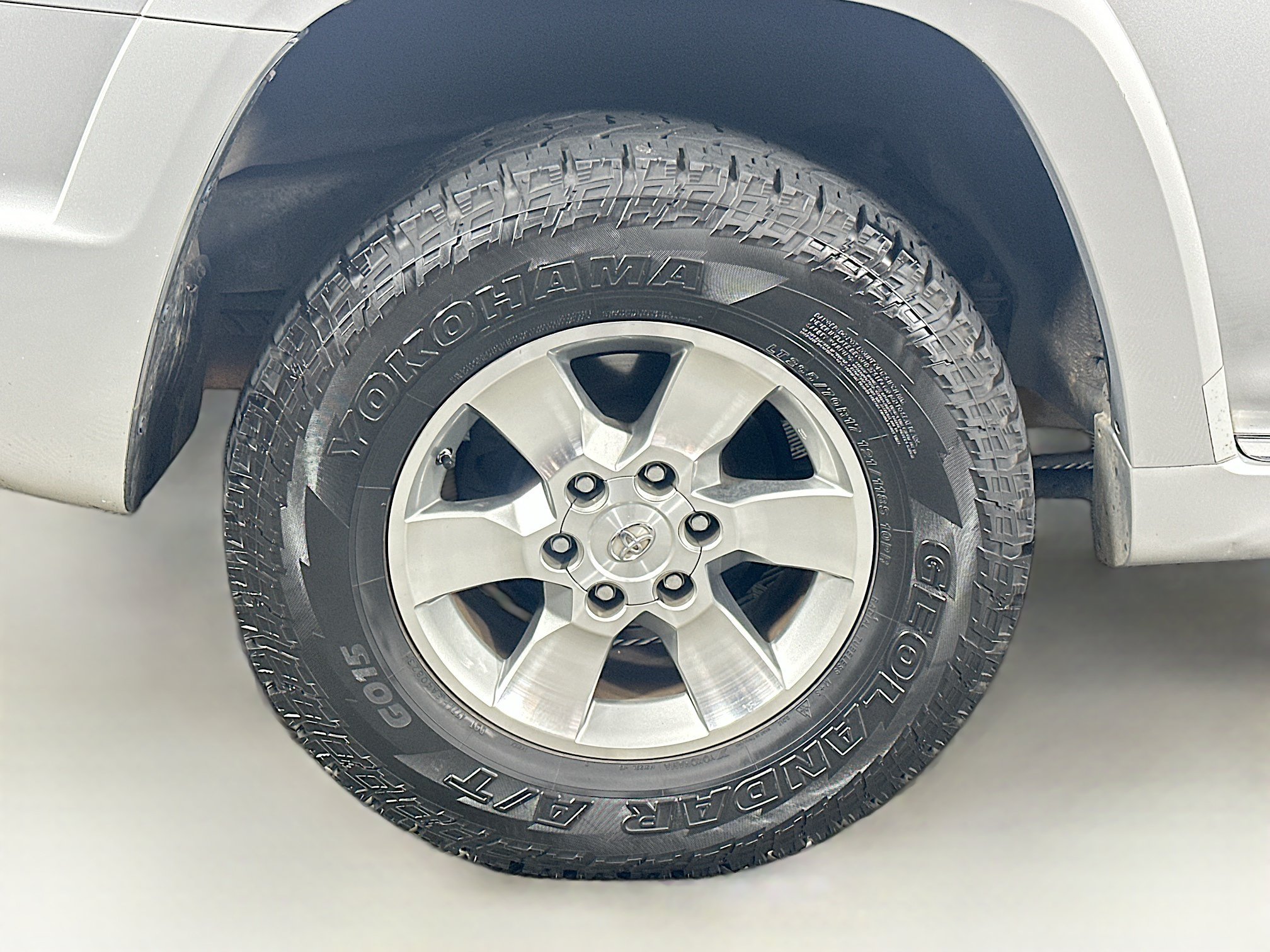 Used 2013 Toyota 4Runner SR5 RWD image 11