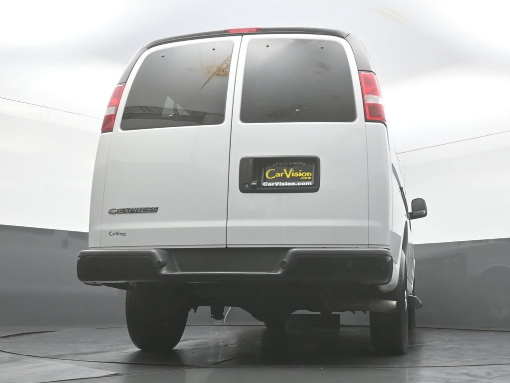 Used 2023 Chevrolet Express 3500 LS RWD image 39