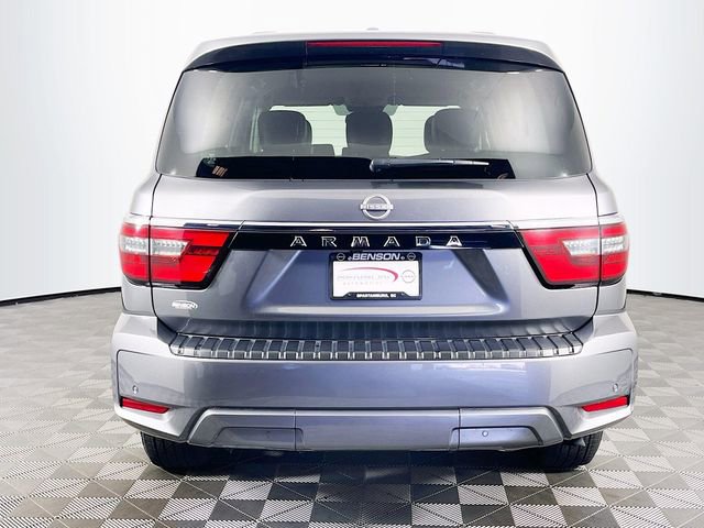 Used 2024 Nissan Armada SV image 7