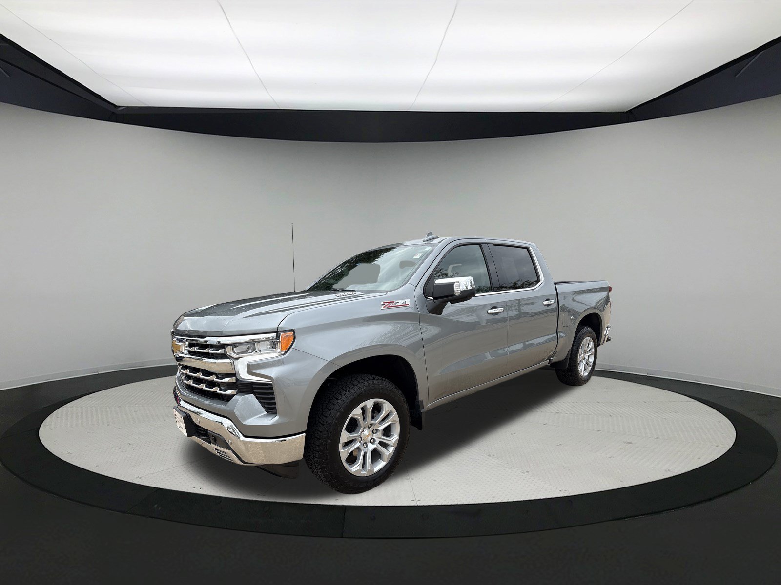 Used 2026 Chevrolet Silverado 1500 LTZ AWD/4WD image 3