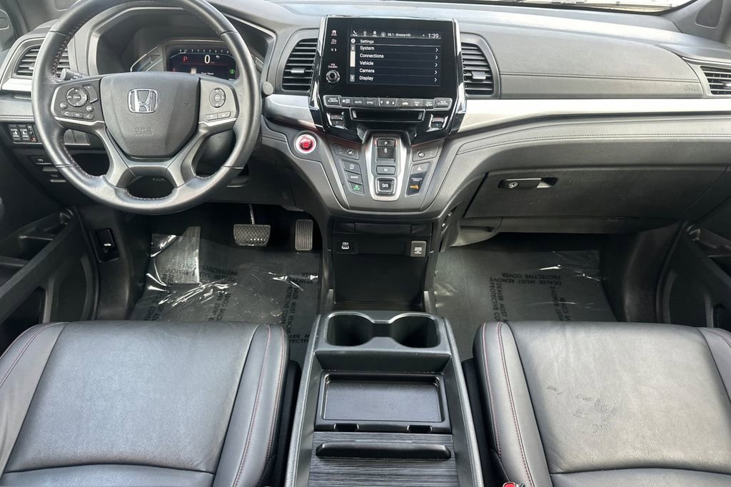 Certified 2023 Honda Odyssey Sport image 13