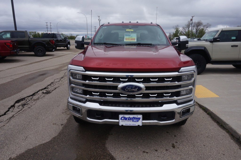 Used 2025 Ford F250 Lariat AWD/4WD image 4