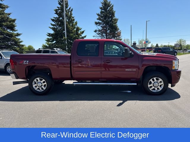 Used 2014 Chevrolet Silverado 3500 LT w/ Interior Plus Package AWD/4WD image 7