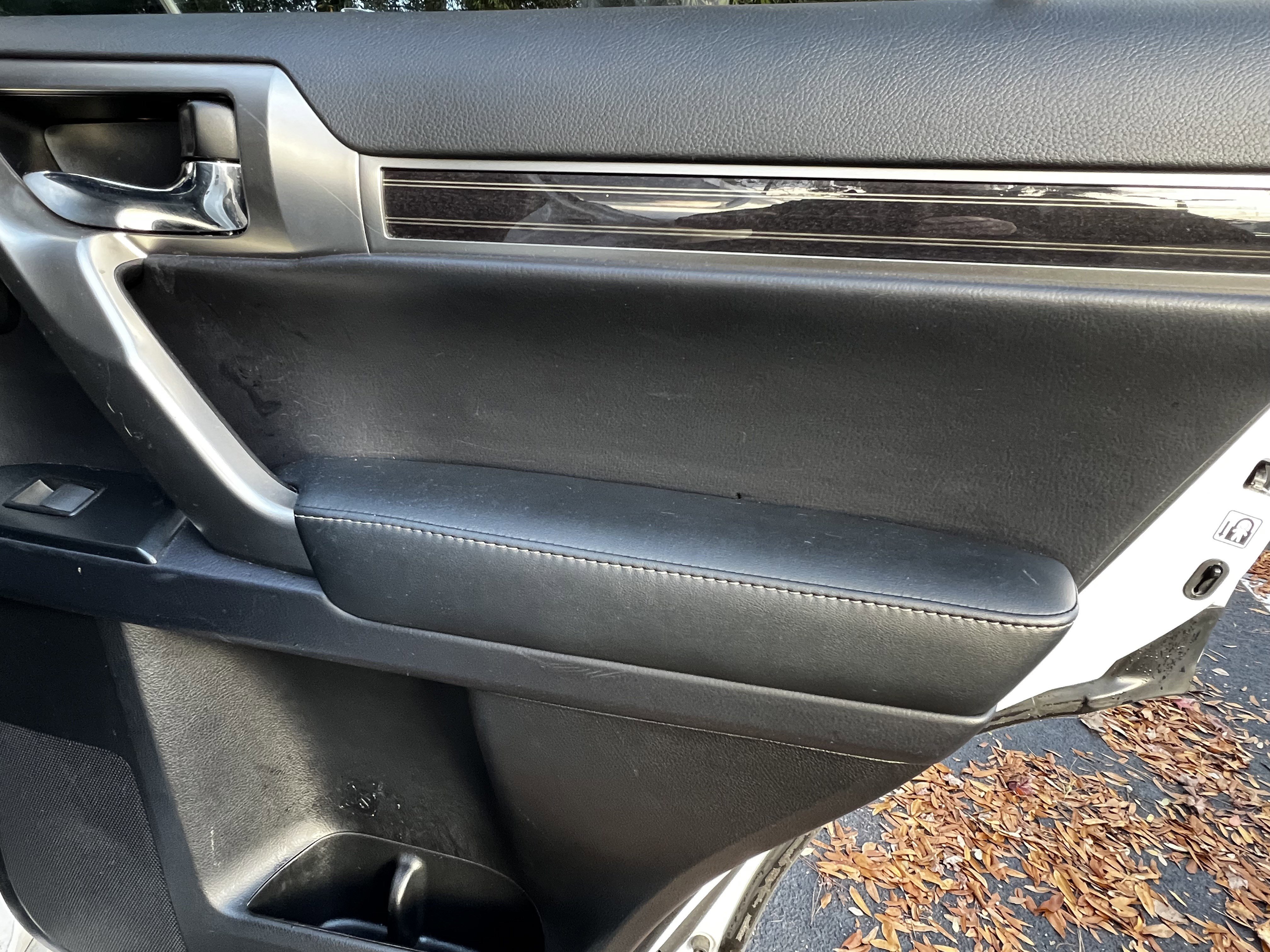 Used 2023 Lexus GX 460 Premium image 39