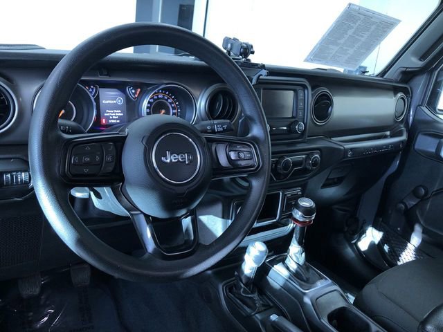 Used 2019 Jeep Wrangler Sport image 18