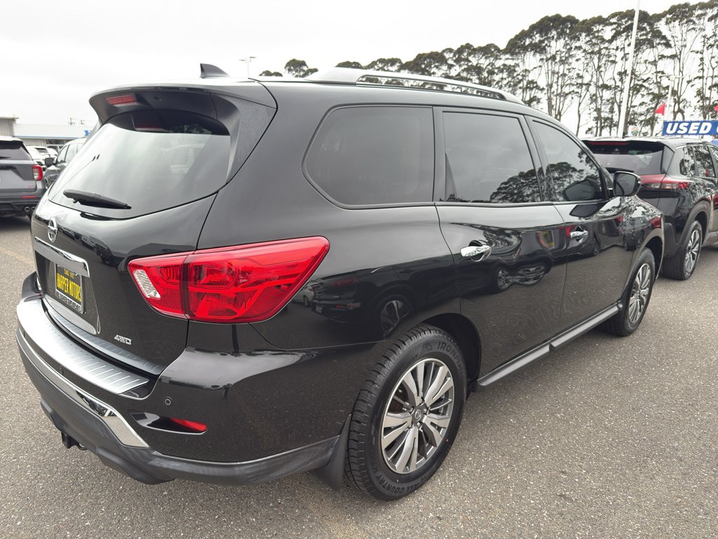 Used 2020 Nissan Pathfinder S AWD/4WD image 6