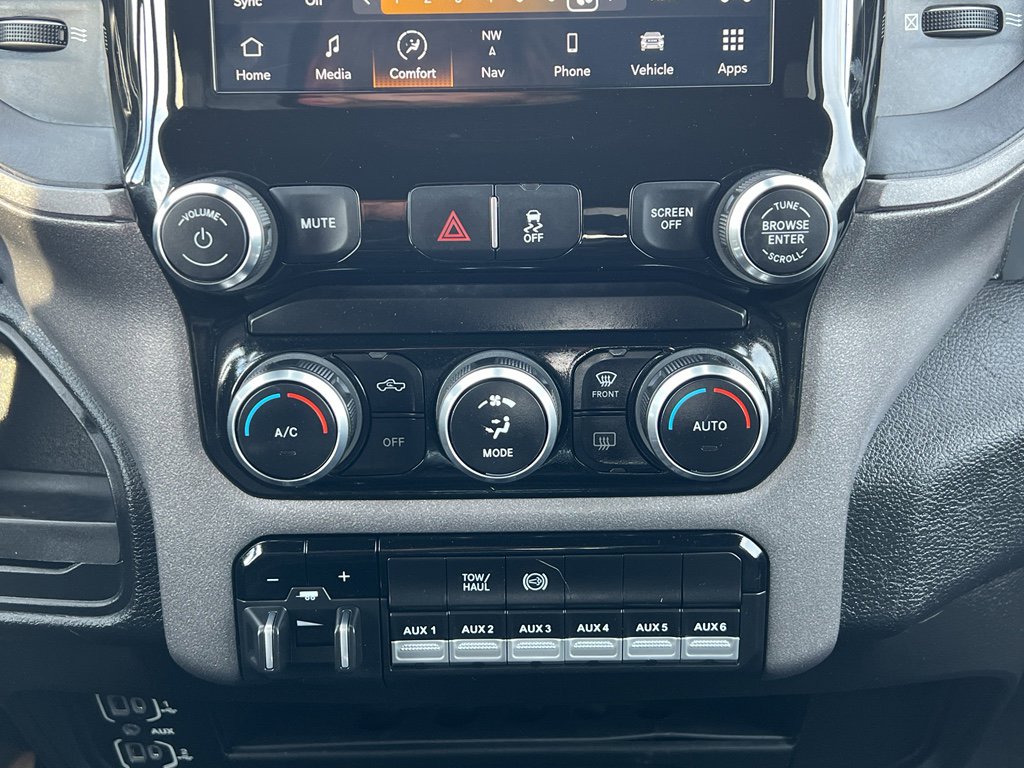 Used 2022 RAM 3500 Tradesman image 25