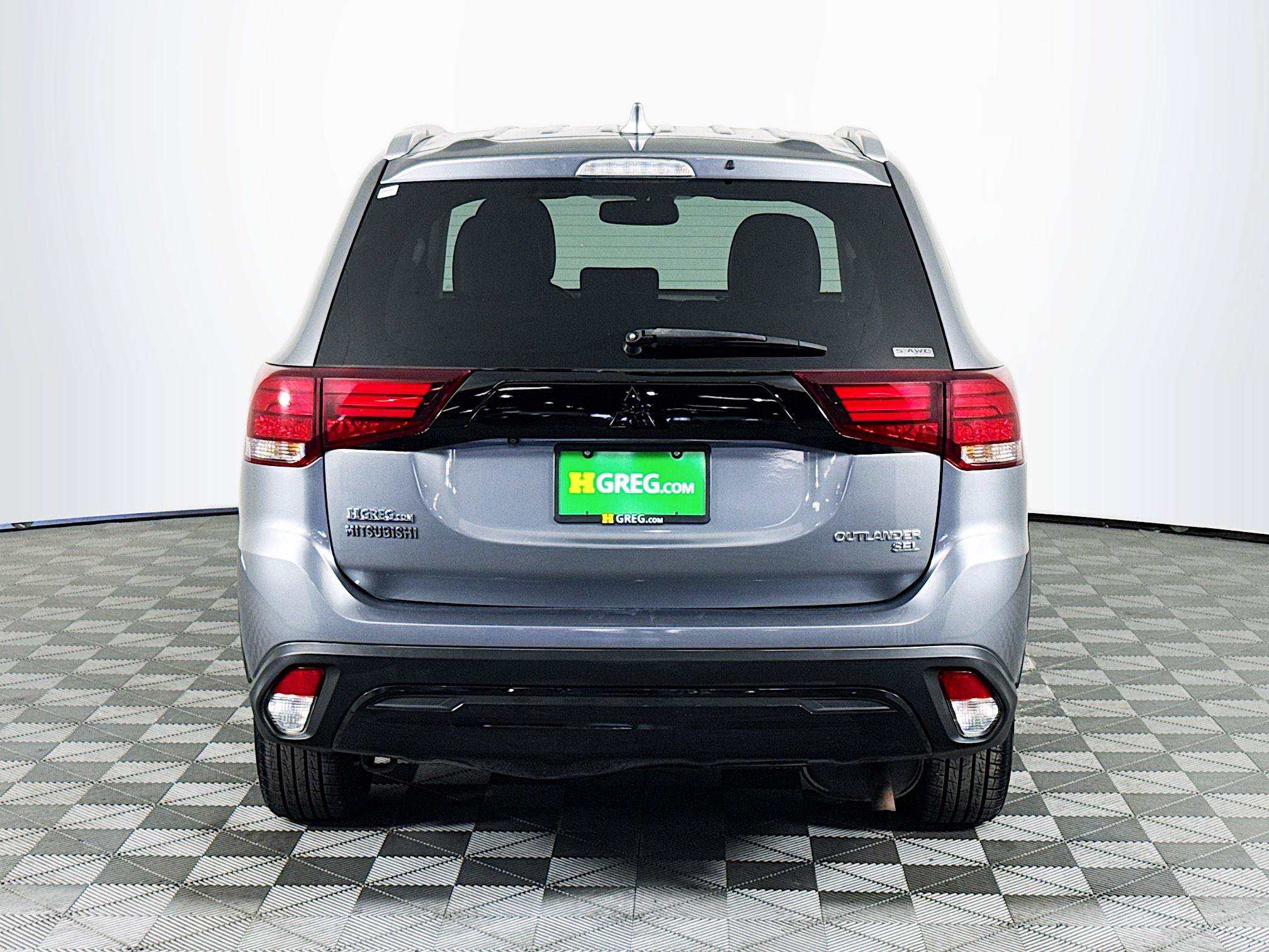 Used 2019 Mitsubishi Outlander SEL AWD/4WD image 7