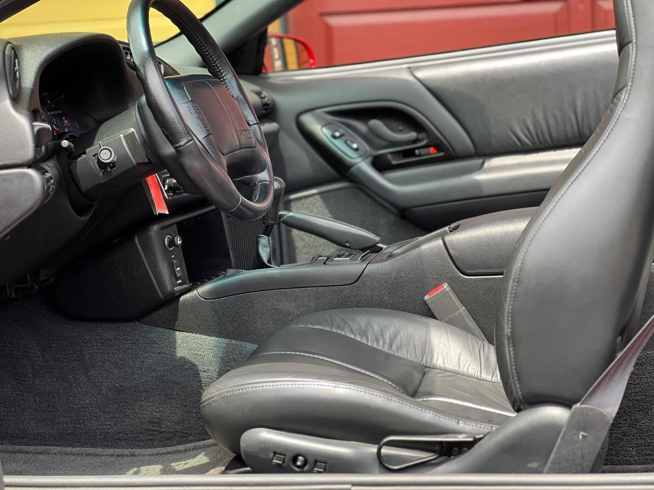 Used 1996 Chevrolet Camaro Z28 image 22