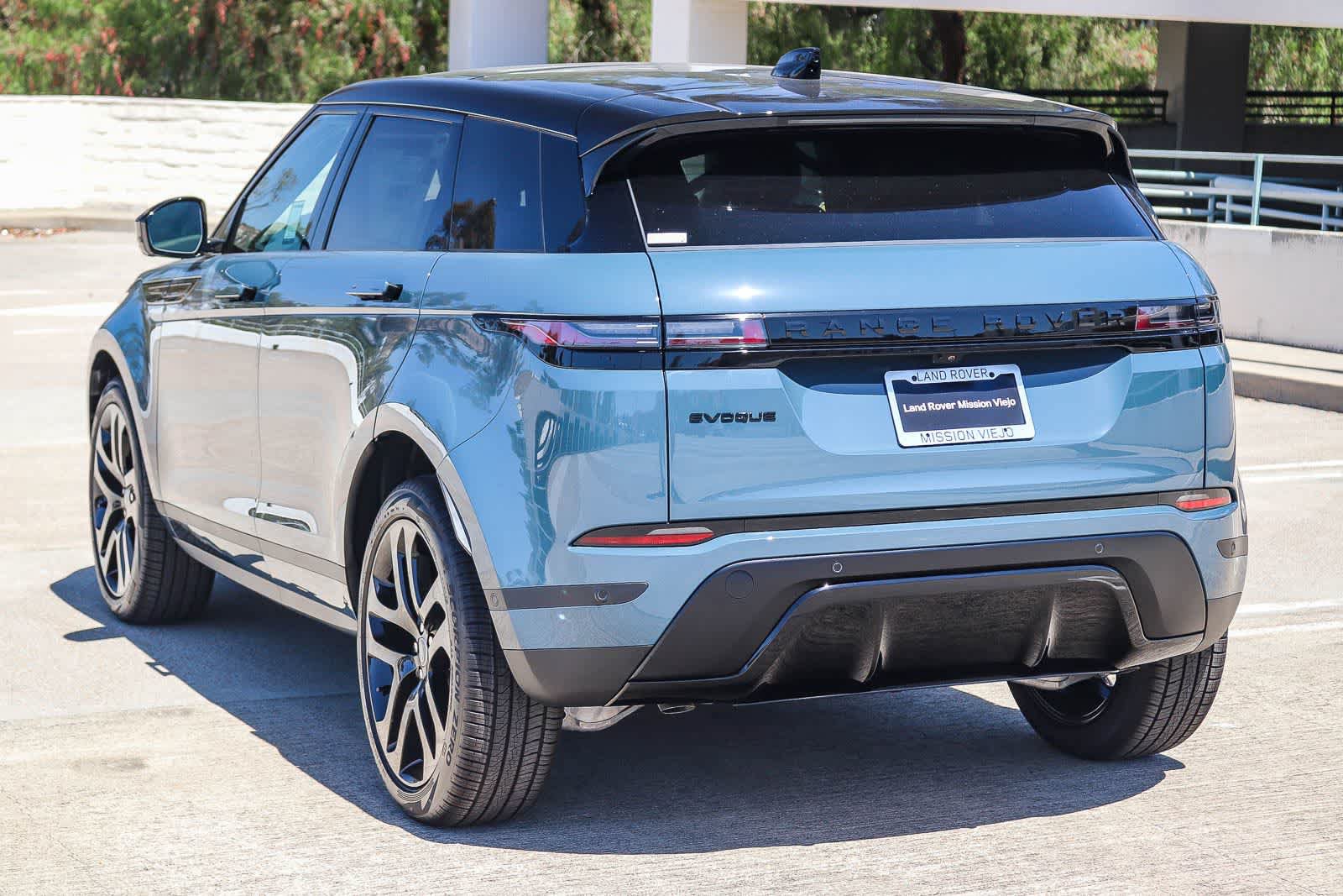 New 2026 Land Rover Range Rover Evoque S AWD/4WD image 6