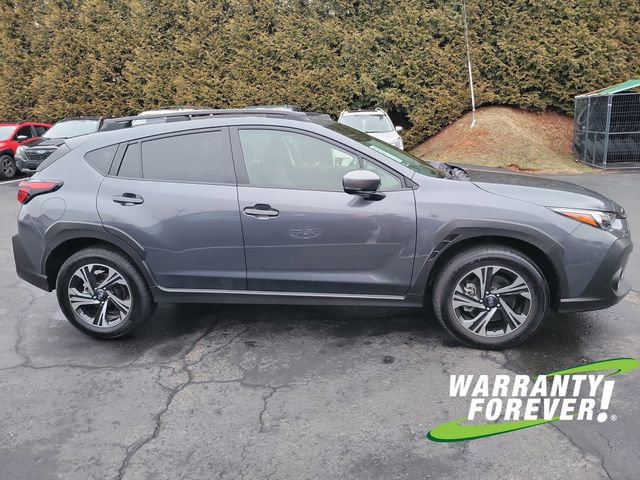 Used 2024 Subaru Crosstrek 2.0i Premium w/ Crosstrek Mirror Package image 8